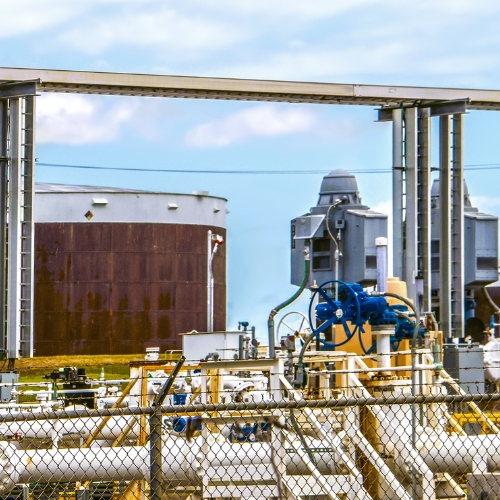 Read more about the article WTI Bertahan di Atas $75,40